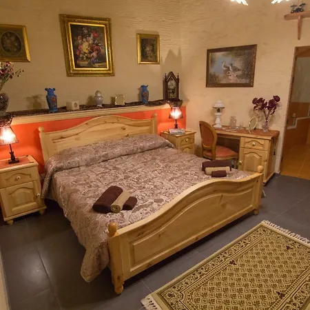 Ta' Marie Farmhouse Xewkija